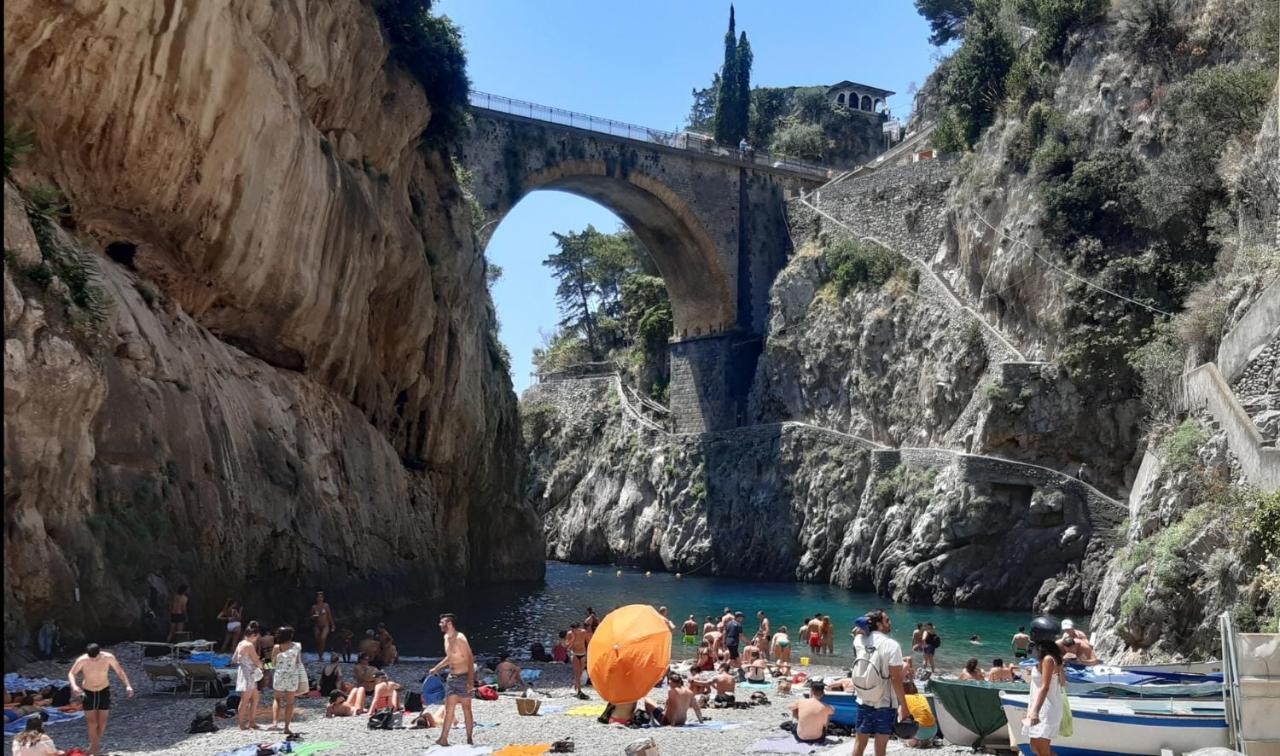 Отель Le Marelle Фуроре Экстерьер фото